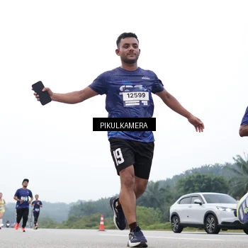 Runner Photo 7369239