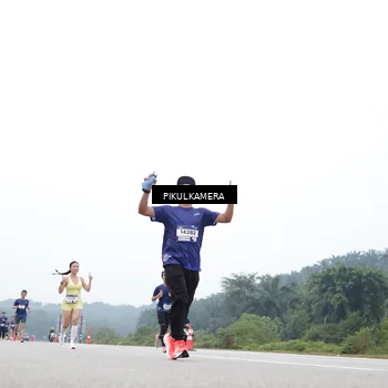 Runner Photo 7369254