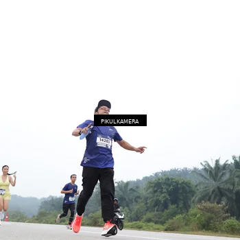 Runner Photo 7369283