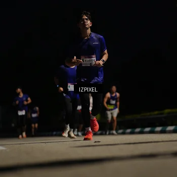 Runner Photo 7369363