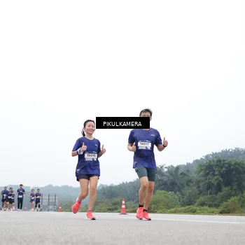 Runner Photo 7369384