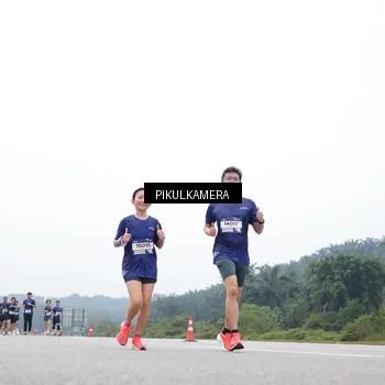 Runner Photo 7369413