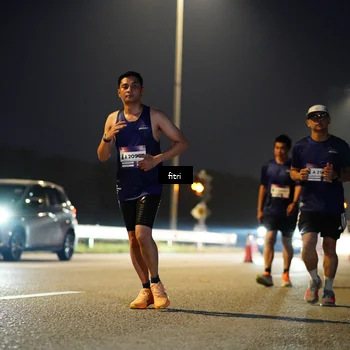 Runner Photo 7369494