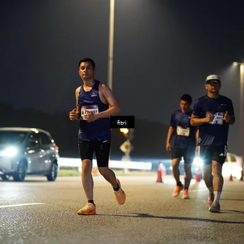 Runner Photo 7369506