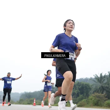 Runner Photo 7369538