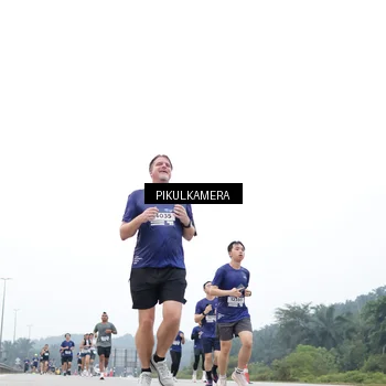 Runner Photo 7369635