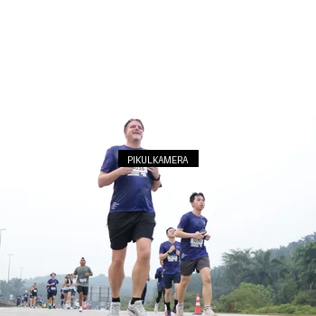 Runner Photo 7369641