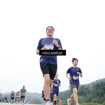 Runner Photo 7369672