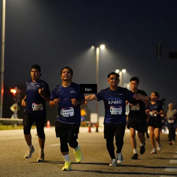 Runner Photo 7369699