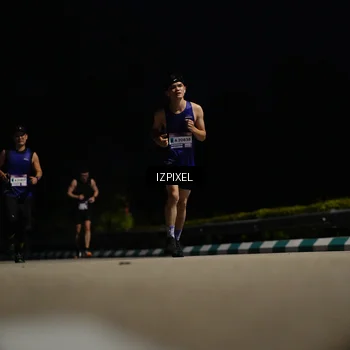 Runner Photo 7369750