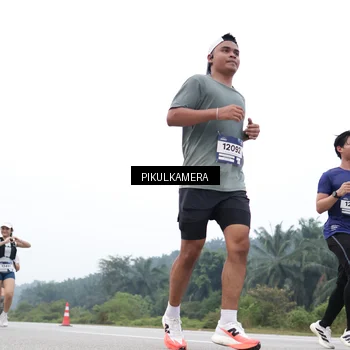 Runner Photo 7369826