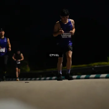 Runner Photo 7369837