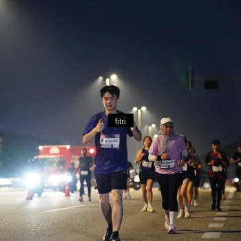 Runner Photo 7369871