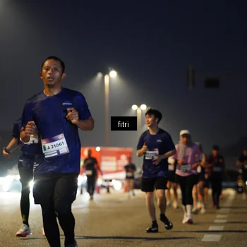 Runner Photo 7369872