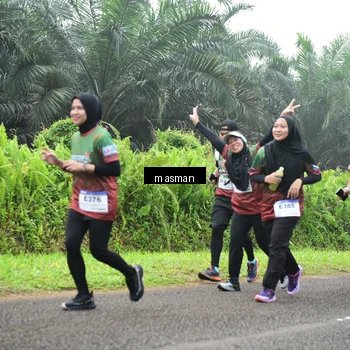 Runner Photo 7369955