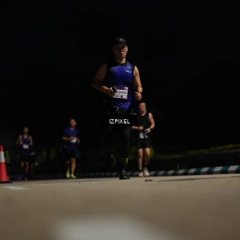 Runner Photo 7369973