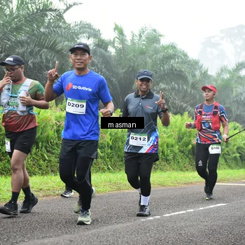 Runner Photo 7370038