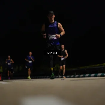 Runner Photo 7370039