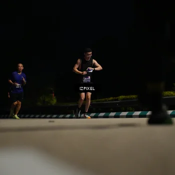 Runner Photo 7370067