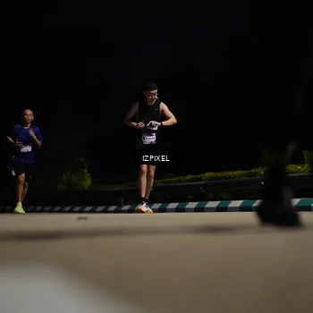 Runner Photo 7370069