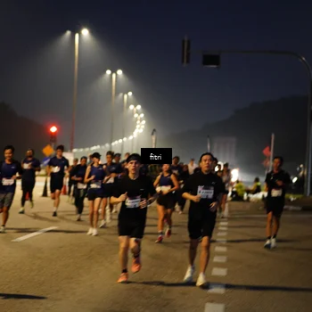 Runner Photo 7370086