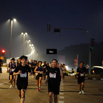Runner Photo 7370090