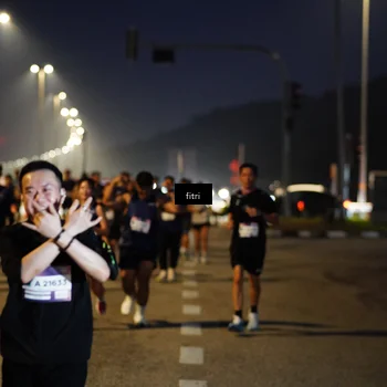 Runner Photo 7370103
