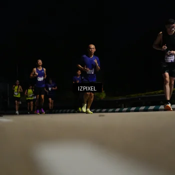 Runner Photo 7370106