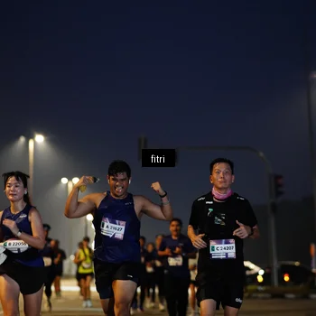 Runner Photo 7370140