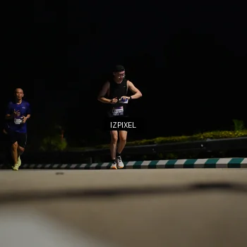 Runner Photo 7370152