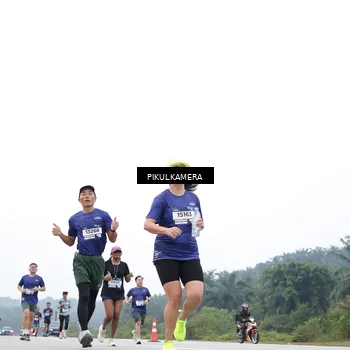 Runner Photo 7370179