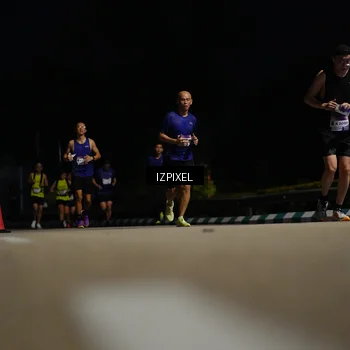 Runner Photo 7370204