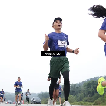 Runner Photo 7370254