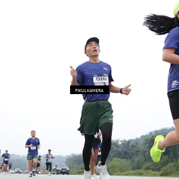 Runner Photo 7370258