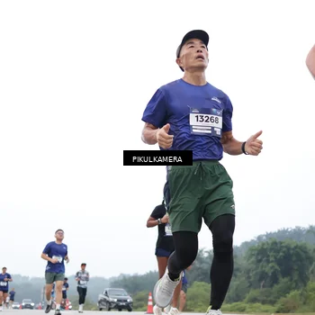 Runner Photo 7370262