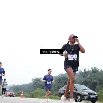 Runner Photo 7370296
