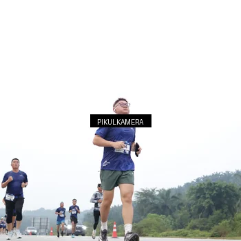 Runner Photo 7370332