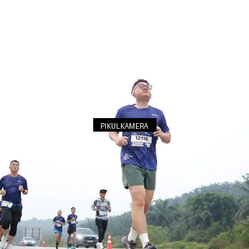 Runner Photo 7370334