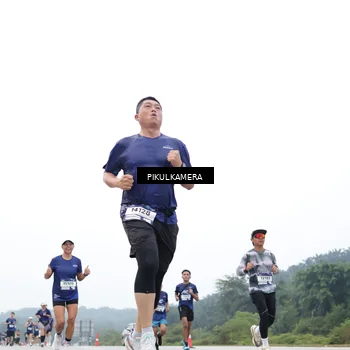 Runner Photo 7370353