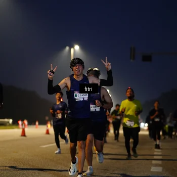Runner Photo 7370381