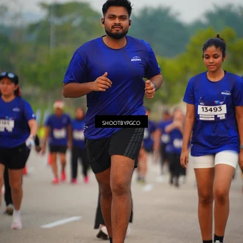 Runner Photo 7370400