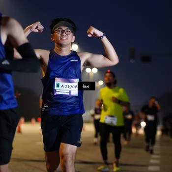 Runner Photo 7370405