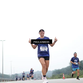 Runner Photo 7370411