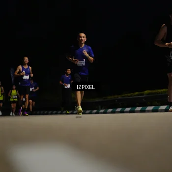 Runner Photo 7370444