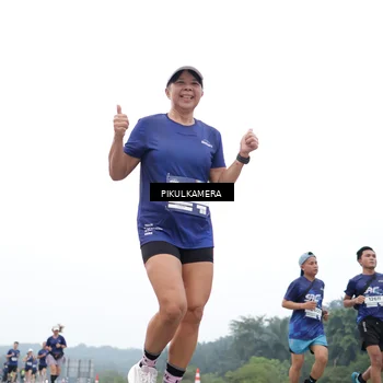 Runner Photo 7370450