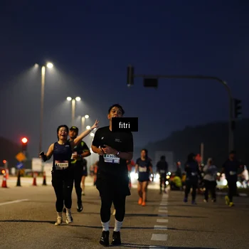 Runner Photo 7370465