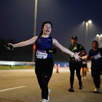 Runner Photo 7370522