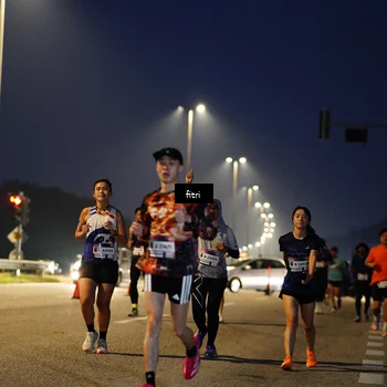 Runner Photo 7370539