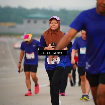 Runner Photo 7370549