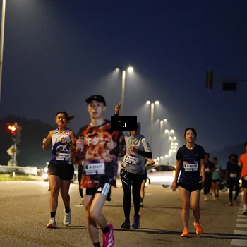 Runner Photo 7370554